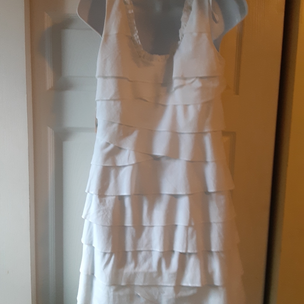 *  DRESSBARN  WHITE LAYERED DRESS - Picture 6 of 12